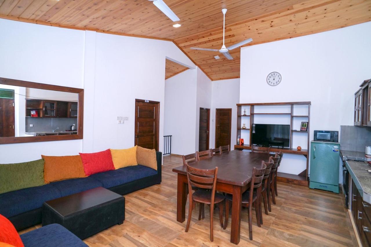 Surf Sea Breeze Apartments Mirissa Dış mekan fotoğraf