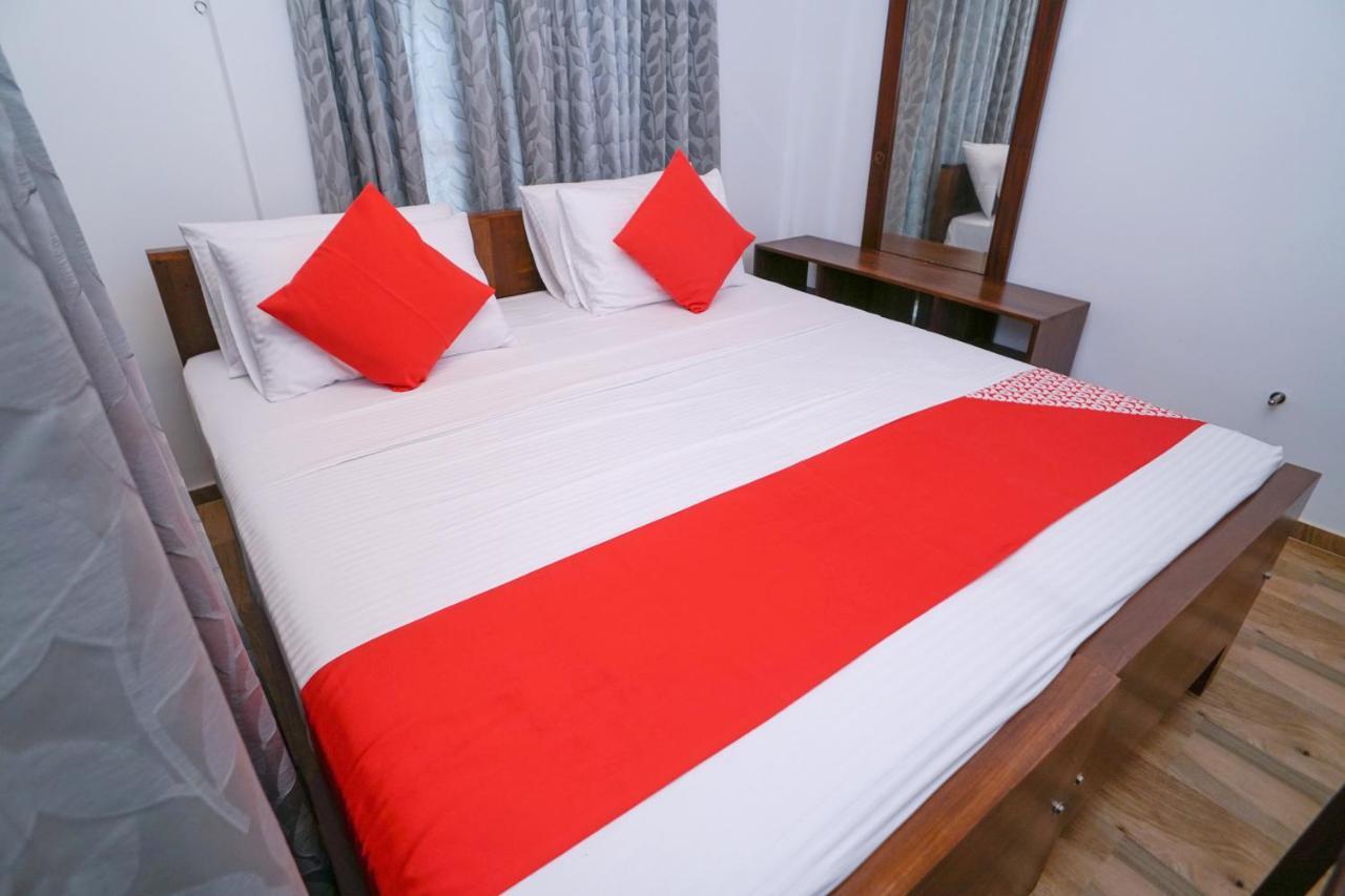 Surf Sea Breeze Apartments Mirissa Dış mekan fotoğraf